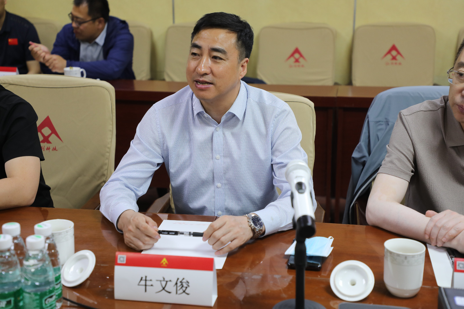 1685273782908618.jpg 1685273782908618.jpg