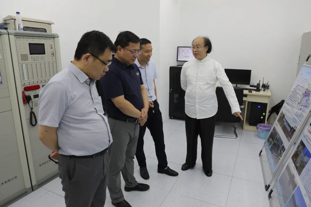 1692325247423742.jpg 1692325247423742.jpg