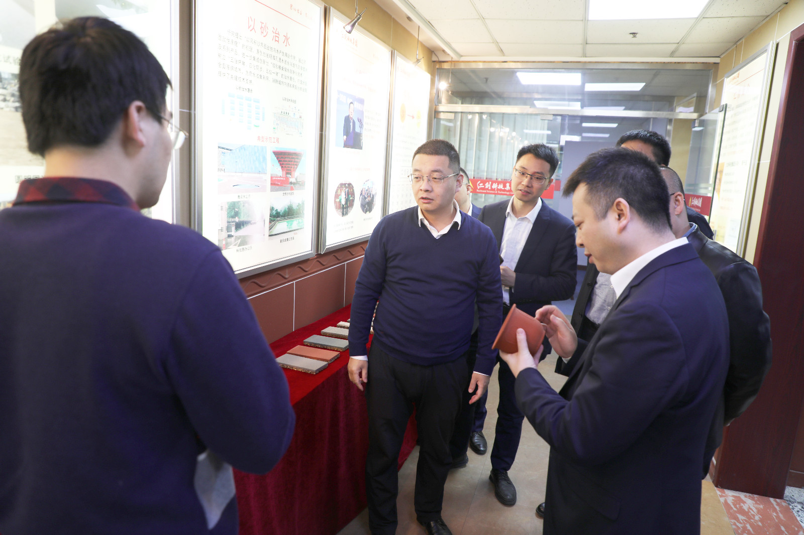 1701927754746607.jpg 1701927754746607.jpg