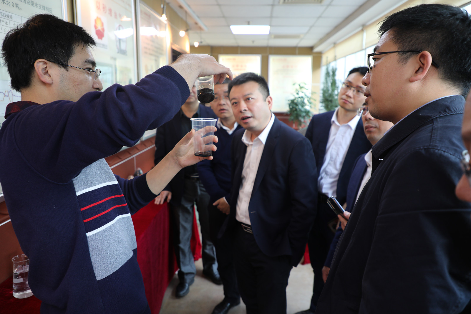 1701927755981410.jpg 1701927755981410.jpg