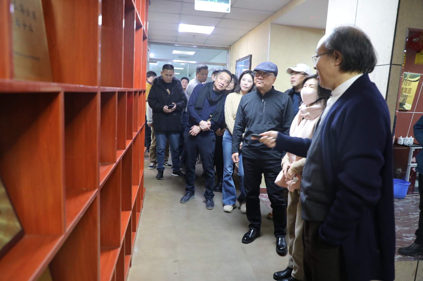 1701929062215291.jpg 1701929062215291.jpg