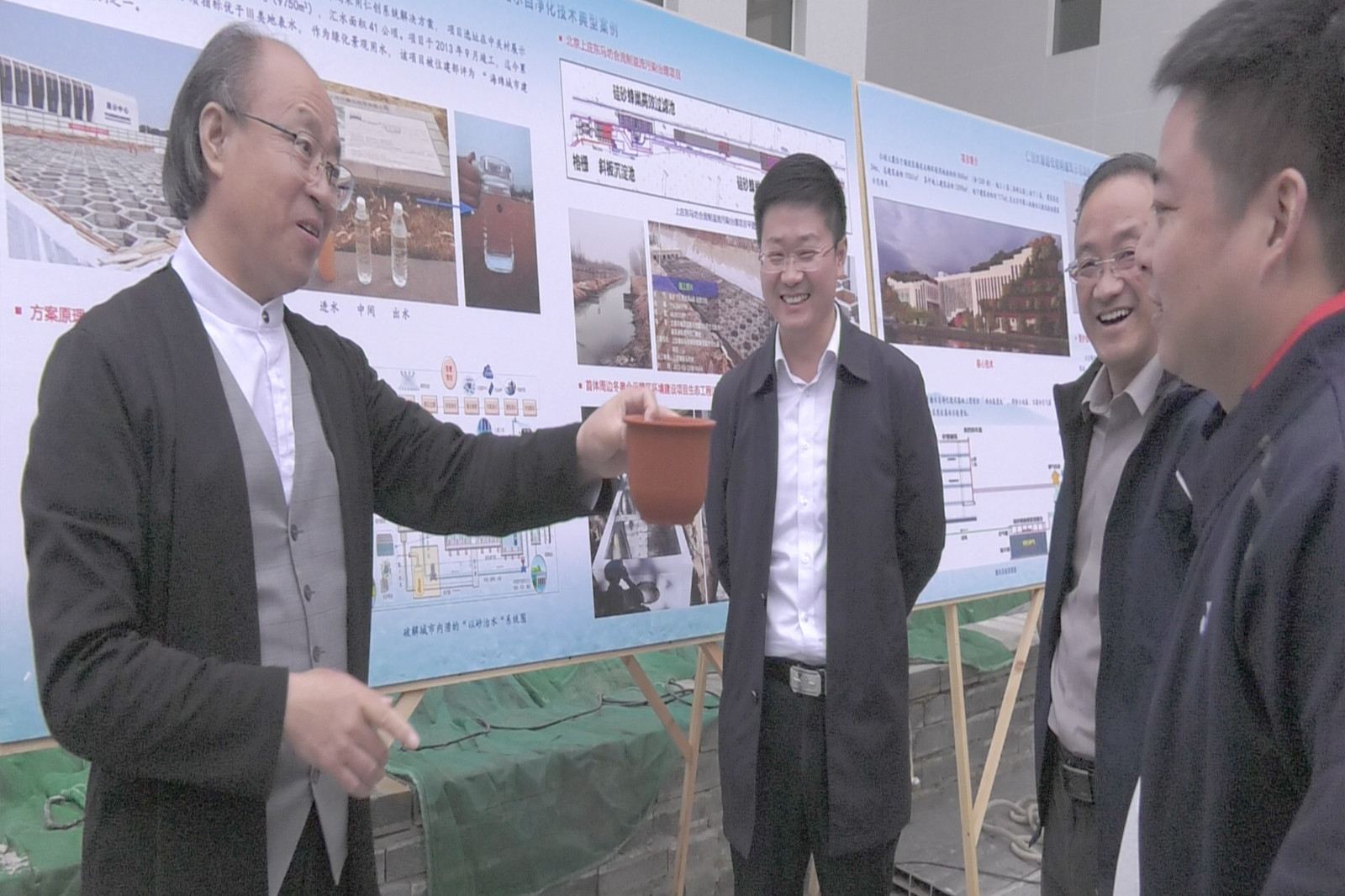 1729748144466763.jpg 1729748144466763.jpg