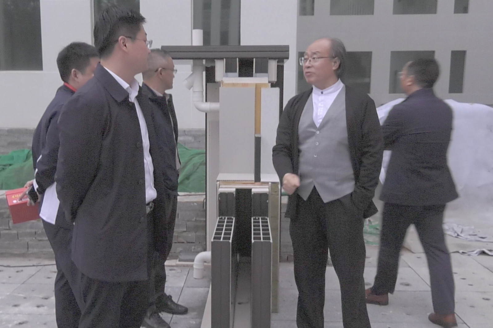 1729748220939972.jpg 1729748220939972.jpg