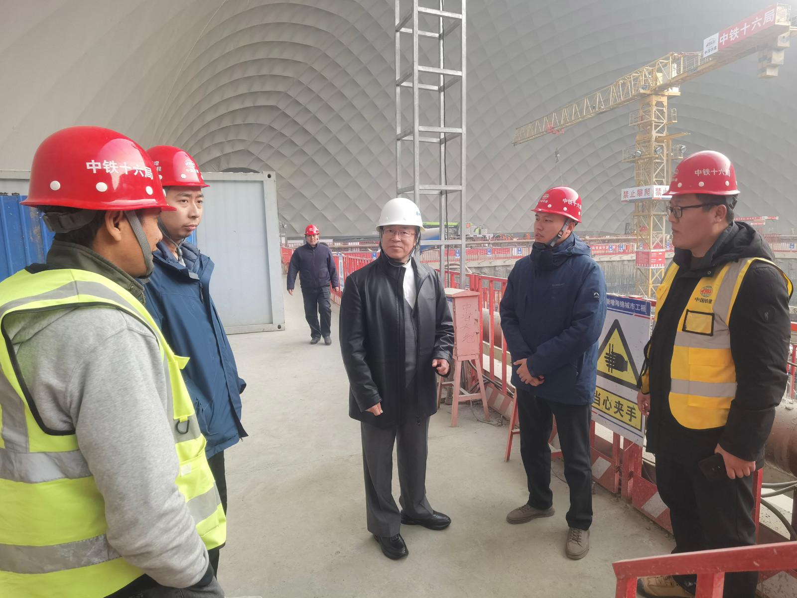 1744791957888964.jpg 1744791957888964.jpg